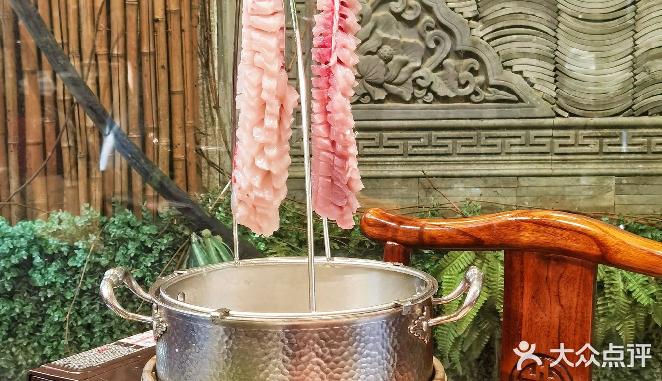 巨隐藏巨好吃的宝藏粤菜，小院儿太舒服了！