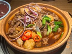 -蔡婶牛腩牛杂煲(长安万科店)