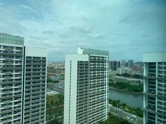 -深圳国际会展中心希尔顿酒店(前海华发冰雪世界店)