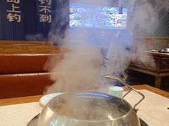 -船梆煮•蒸汽海鲜·炉火烤肉(五四广场店)