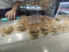 -HappyMiss花满楼·鲜花饼·鲜花茶·伴手礼(上海环球港店)