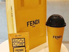-喜茶(上海北外滩来福士店)