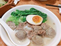 -陈鹏鹏潮汕菜(欢乐海岸 海边景观店)