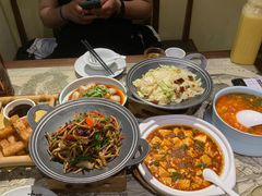 -十二饭点·川菜(北站圆融店)