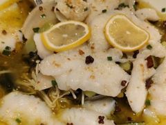 -绿草地·湘菜(7mall店)