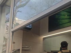 -喜茶(上海淮海中路渔阳里店)