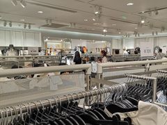 -H&M(来又来时尚购物广场店)