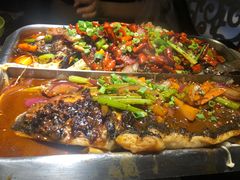 -鸣记脆皮烤鱼(铁西店)