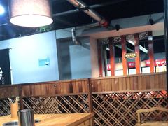 大堂-何氏串串香火锅(翠亨店)