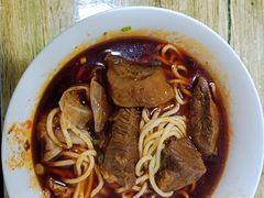 -易毛特色牛肉面(解放碑步行街店)