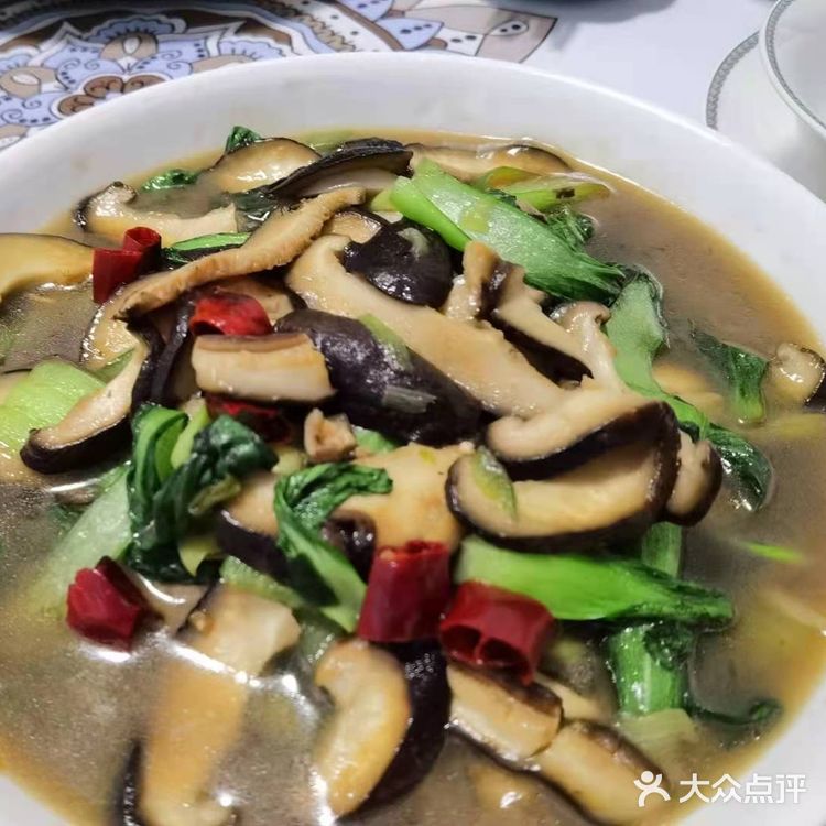 万亩良田里的地主老财饭