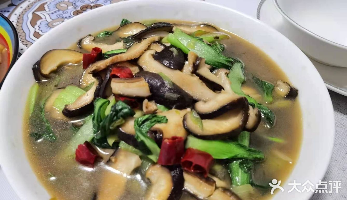 万亩良田里的地主老财饭