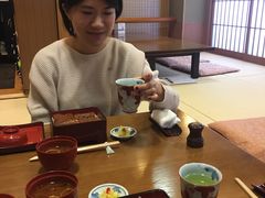 包房-本家 柴藤