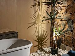 -快乐大桶水养生足浴SPA(前兴路店)