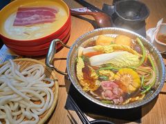 -LuOne凯德晶萃广场(徐家汇路店)