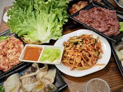 -韩风烤牛肉冷面店