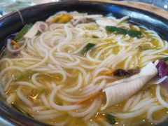 -桥香园过桥米线(国贸店)