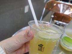 -喧闹·东方大气茶(鹅岭二厂店)