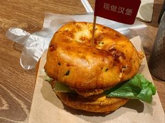 -必胜客(巴沟店)