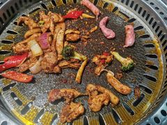 -马路牙子烧烤音乐酒馆(望京店)