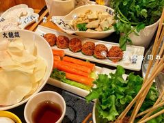 -大龙辣火锅·龙虾·烧烤(湖滨新天地店)