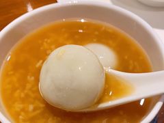 老红糖醪糟炖黑芝麻汤圆-眉州东坡·熊猫主题餐厅(枫蓝店)