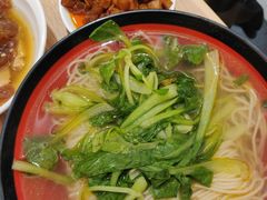 鸡骨酱面-泰煌鸡·上海白斩鸡·鸡汤面(万航店)