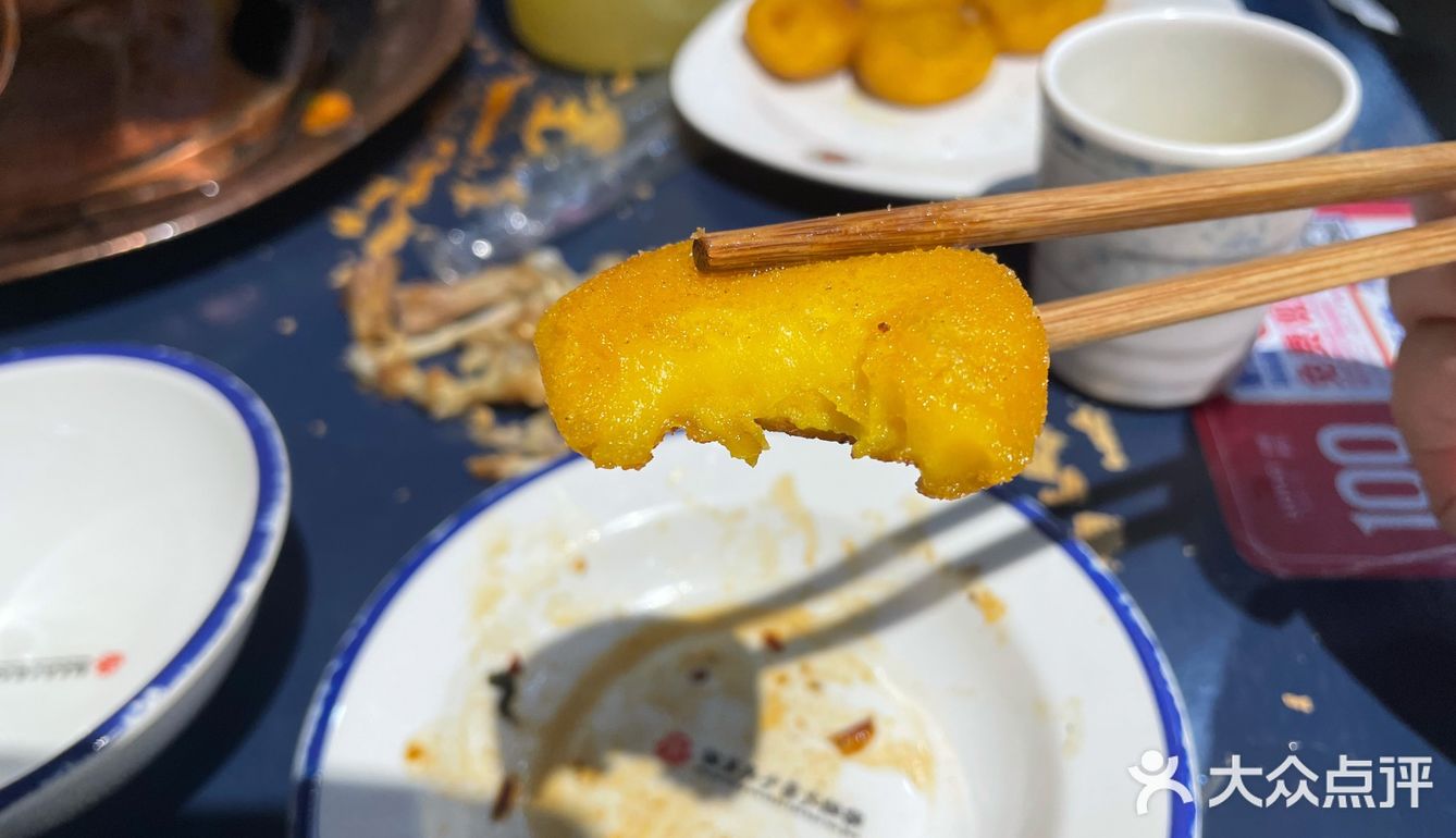 缺末清洁干净，是一大败笔 首先作为主打菜品