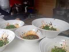 -钟方模白家肥肠粉(春熙店)