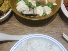-荟选餐饮徐家汇社区食堂(徐虹北路店)