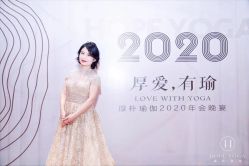 -莫小姐婚纱