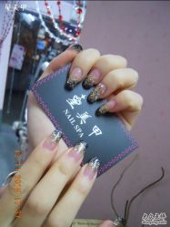 黑色渐进-星美甲