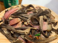 -乡土特色.冷锅鱼.牦牛肉火锅
