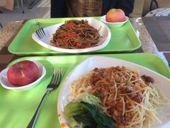 番茄肉酱意面-中央财经大学-食堂