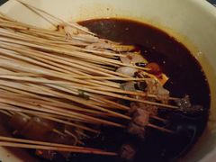 -拈签一笑黄牛肉辣卤串串