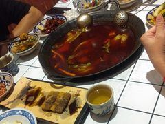 -旧街市鲜货老火锅(大光路店)