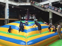 -蒙特利亲子乐园