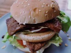 牦牛肉汉堡-乌托邦咖啡(武侯祠店)