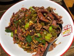 酸辣椒炒鸡杂-湘味淳(千禧街店)