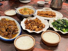 -鹏城人家海鲜酒家·23年老字号(较场尾店)