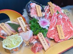-铭牛烧肉·和牛海鲜自助(高新月牙湖店)