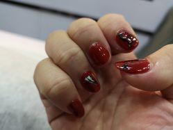 -美斯洛美甲美睫连锁店