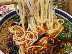 -云阿蛮云南生烫牛肉米线(奉贤路店)