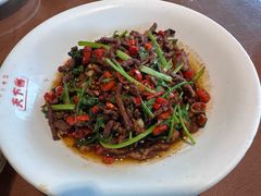 香菜炒牛肉丝-天下客饭店(中山路店)