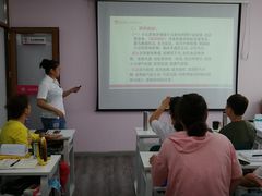 -爱月宝月嫂·育儿嫂(哈尔滨总店)