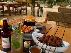 -三亚艾迪逊酒店·海滩烧烤 BARBACOA·现场乐队·浪漫晚餐·烧烤海鲜