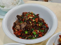 -笨罗卜浏阳菜馆(龙华鹏润达店)