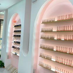 -花系美·美甲美睫精品店