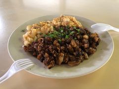 炒黑白粿-牛车水美食街