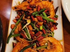 -青瓦餐厅·生鱼片·韩园烤肉(西塔店)